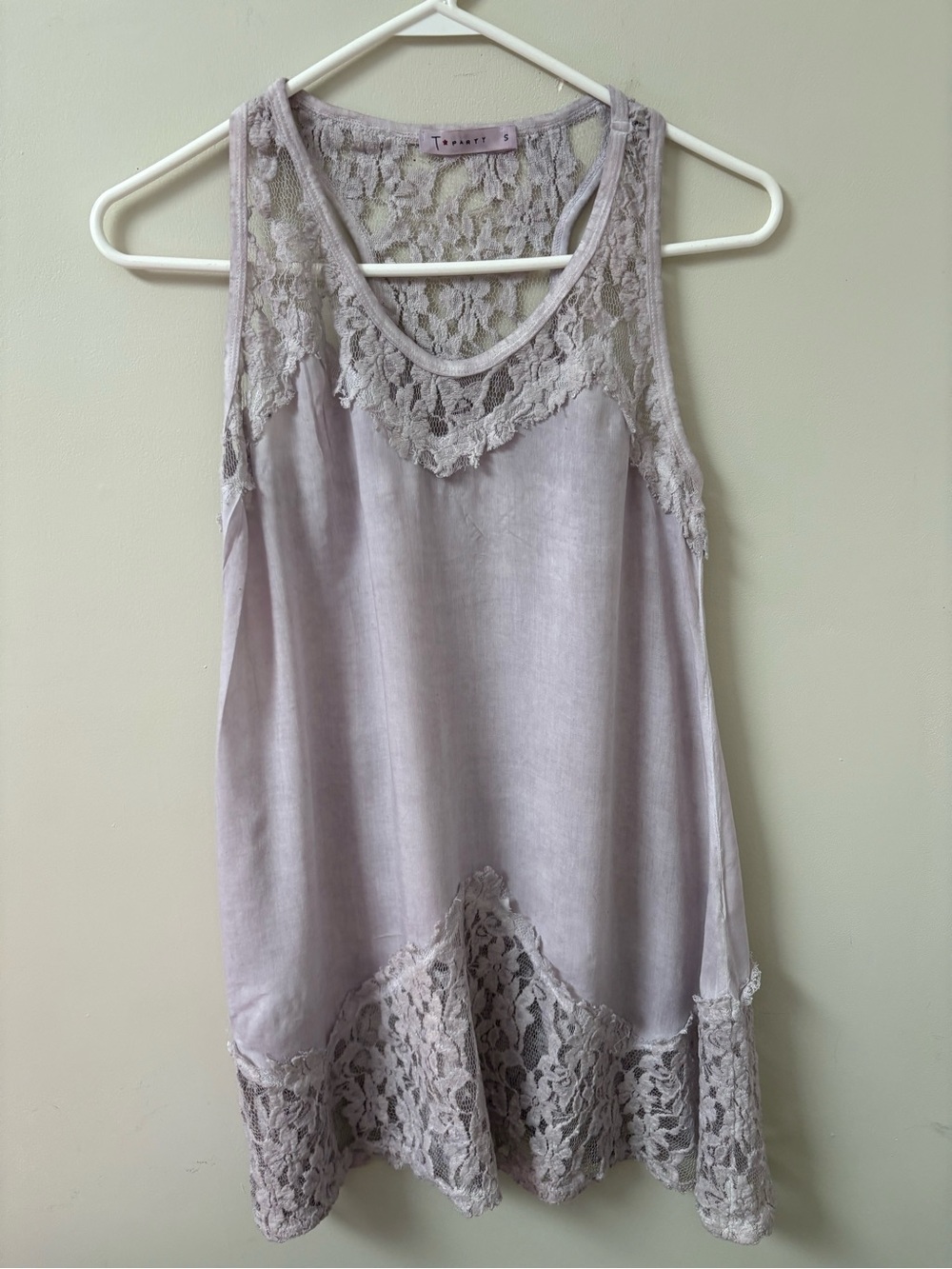 T Party Fashion Lavender Lace-Trim Tank Top